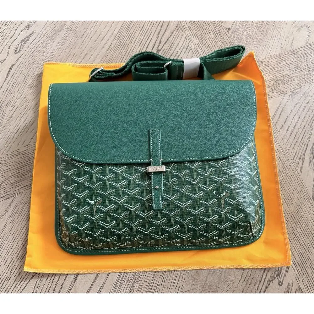 Goyard Belvedere Messenger Bag Green Canvas Leather Pockets Adjustable Strap